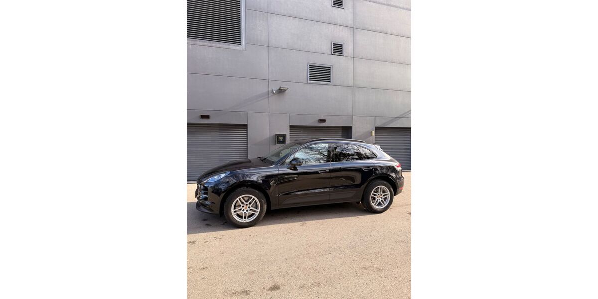 Porsche Macan 75.500 km 51.999 &euro; Ramersdorf-Perlach 81739