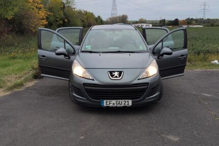 Peugeot 207 129.000 km 2.999 € Erfurt 99098