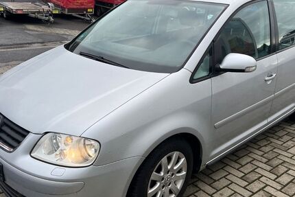 VW Touran 184.000 km 1.200 € Göttingen 37079