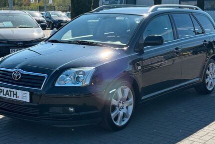 Toyota Avensis 245.074 km 5.490 &euro; Rostock-Warnemünde 18119