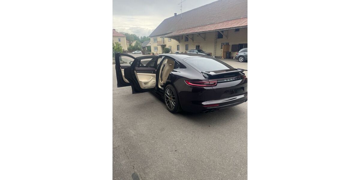 Porsche Panamera 122.000 km 56.000 &euro; München 81247