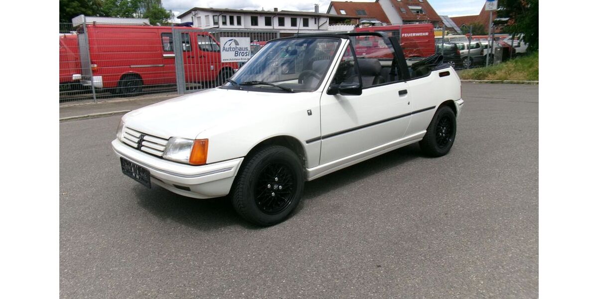 Peugeot 205 152.000 km 4.800 &euro; Nürtingen bei Stuttgart 72622