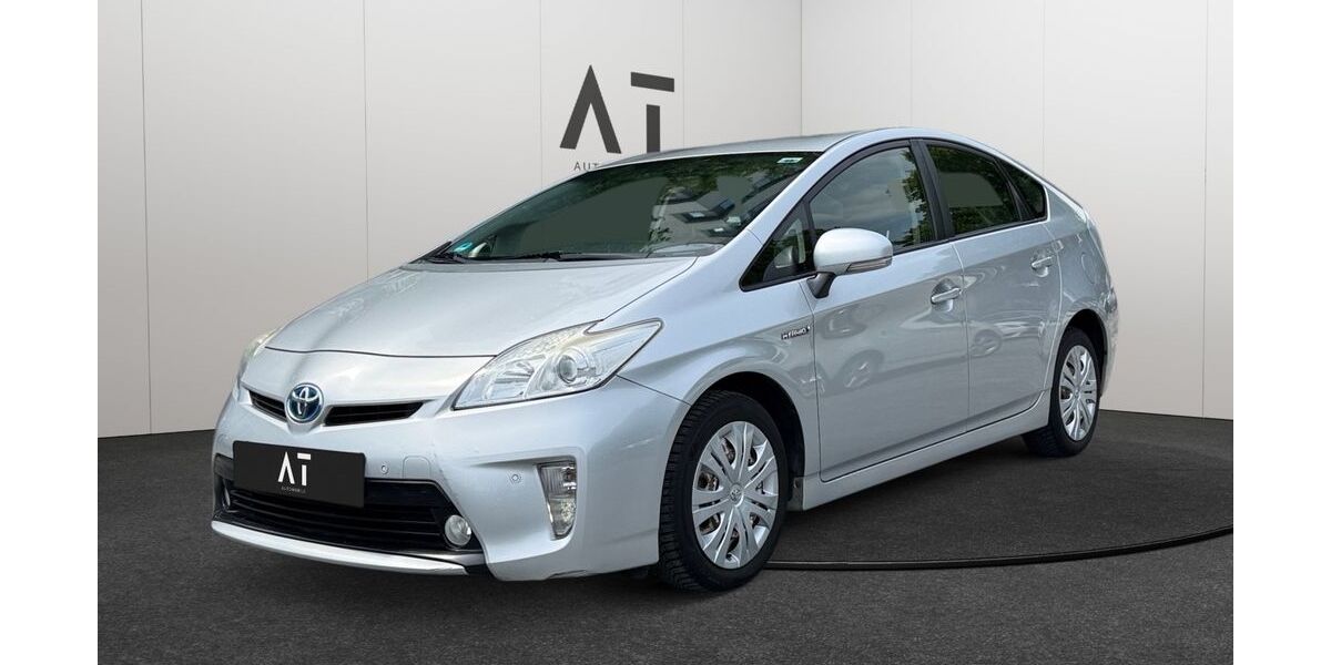 Toyota Prius 225.411 km 8.490 &euro; Frankfurt am Main 65933