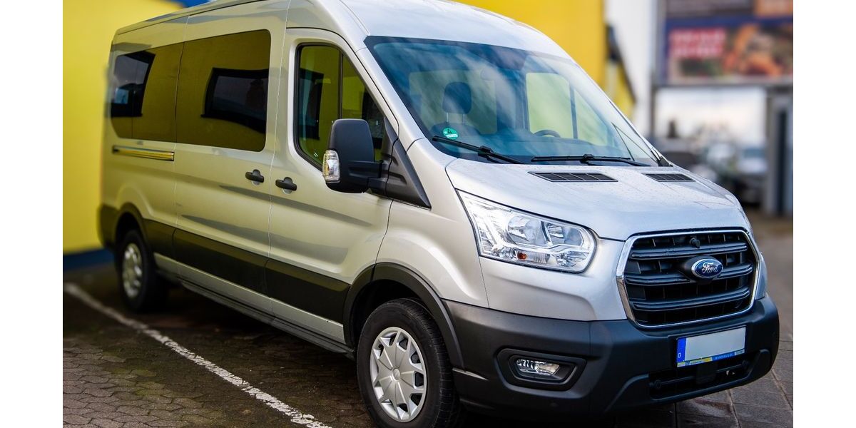 Ford Transit 95.000 km 28.990 &euro; Nürnberg 90439