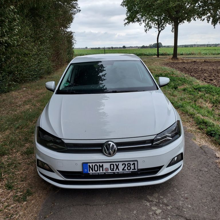 VW Polo 8.800 km 17.390 € Hohenhameln 31249