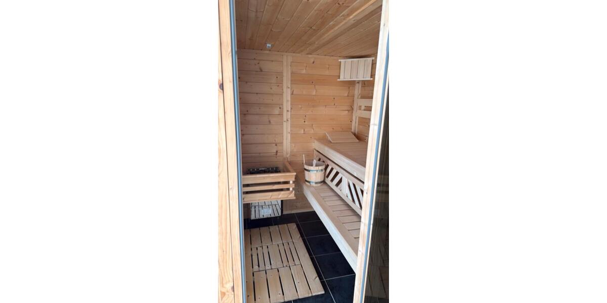 Einfamilienhaus Laage - 4 Zimmer, 140 m&sup2;, 1.600&euro; | Angebot:26195404