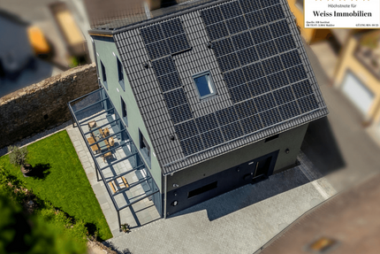 Haus zum Kaufen in Würzburg 1.250.000 € 215 m²