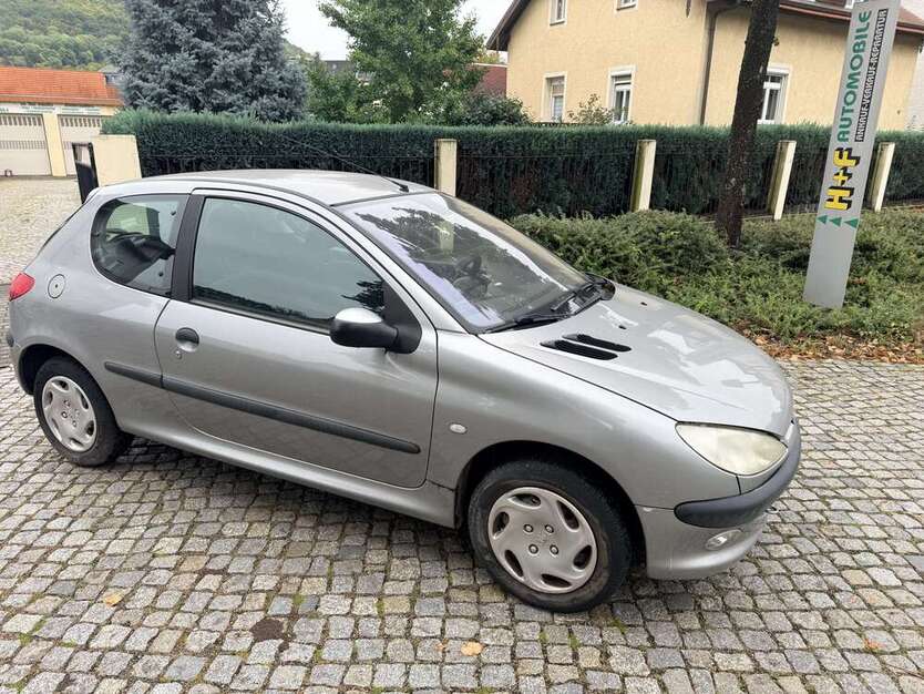 Peugeot 206 140.900 km 350 € Freital bei Dresden 01705