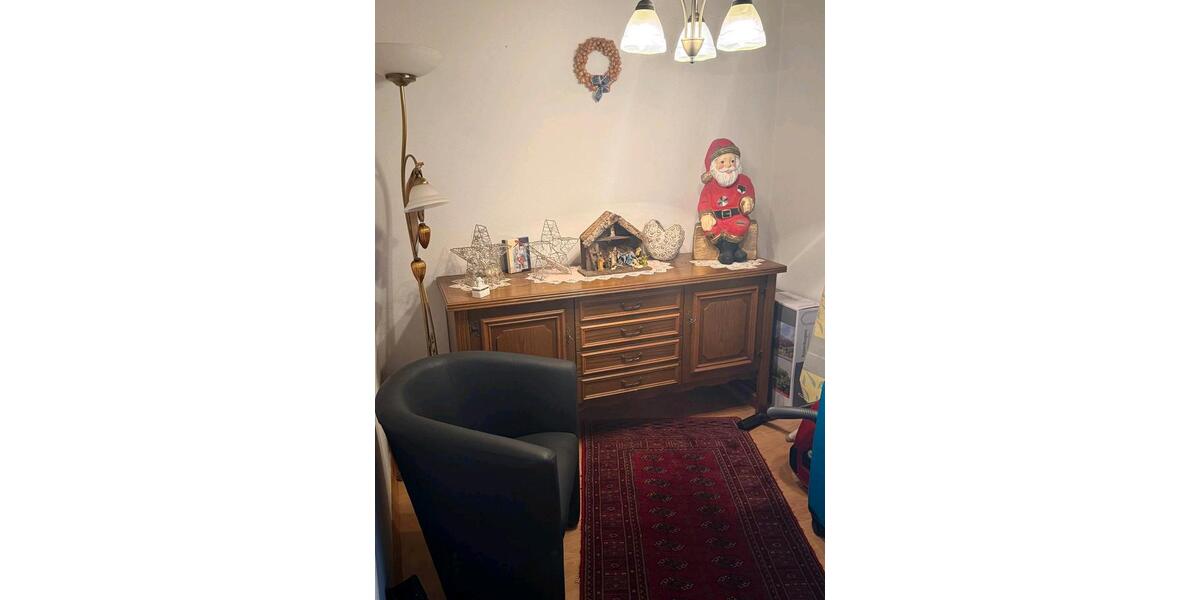 Reihenhaus Bornheim - 8 Zimmer, 137 m&sup2;, 440.000&euro; | Angebot:25422676