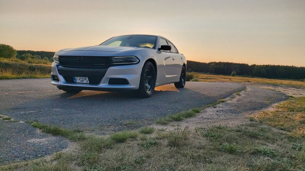 Dodge Charger 195.870 km 22.999 &euro; Frankfurt (Oder), Niemcy 15236