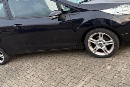 Ford Fiesta 74.000 km 3.990 &euro; Memmingen 87700