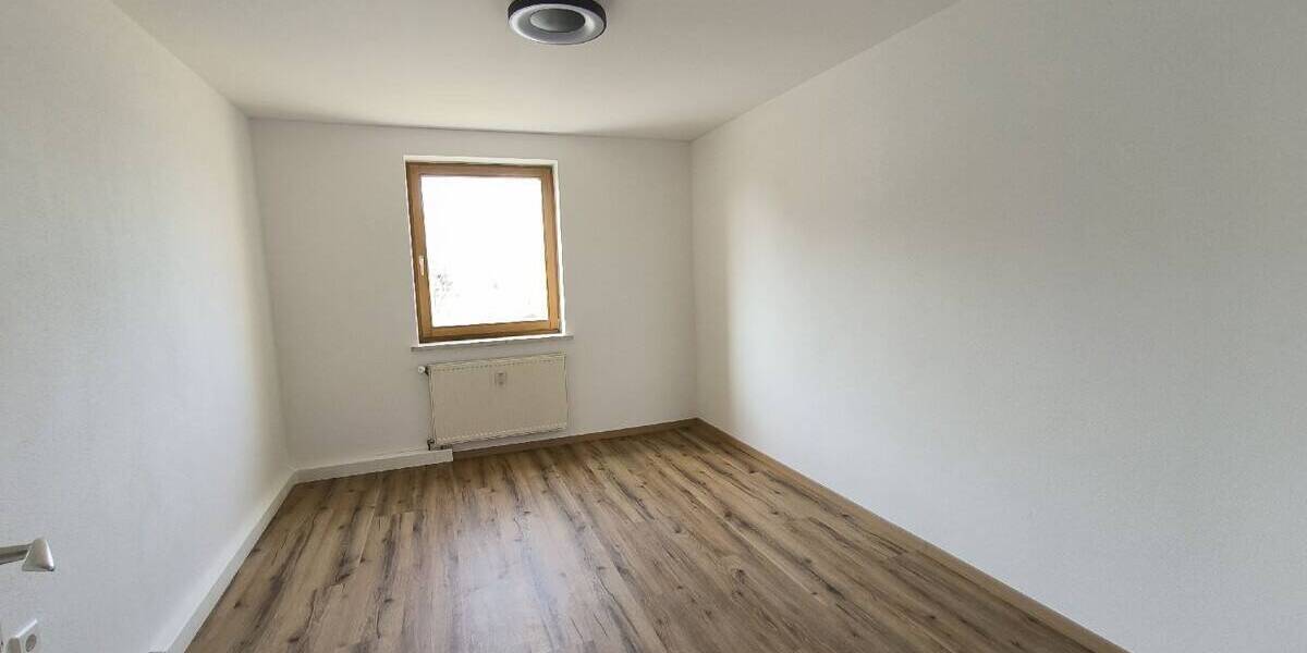 Etagenwohnung Regen - 4 Zimmer, 85 m&sup2;, 165.000&euro; | Angebot:25928310