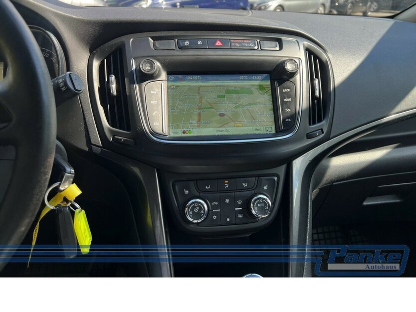 Opel Zafira Innovation*7-Sitz*R-Cam*Lkrhg*SHZ*Navi* 149.980 km 12.480 € Berlin 13187