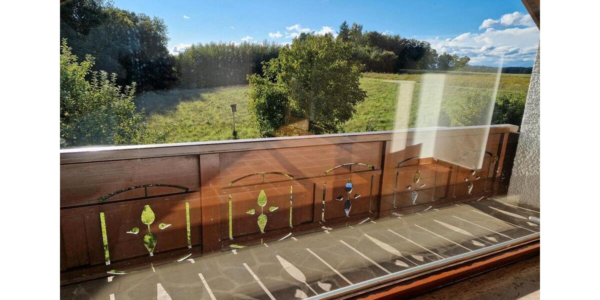 Helle 4 Zimmer Dachgeschosswohnung mit Balkon *befristet* zimmer