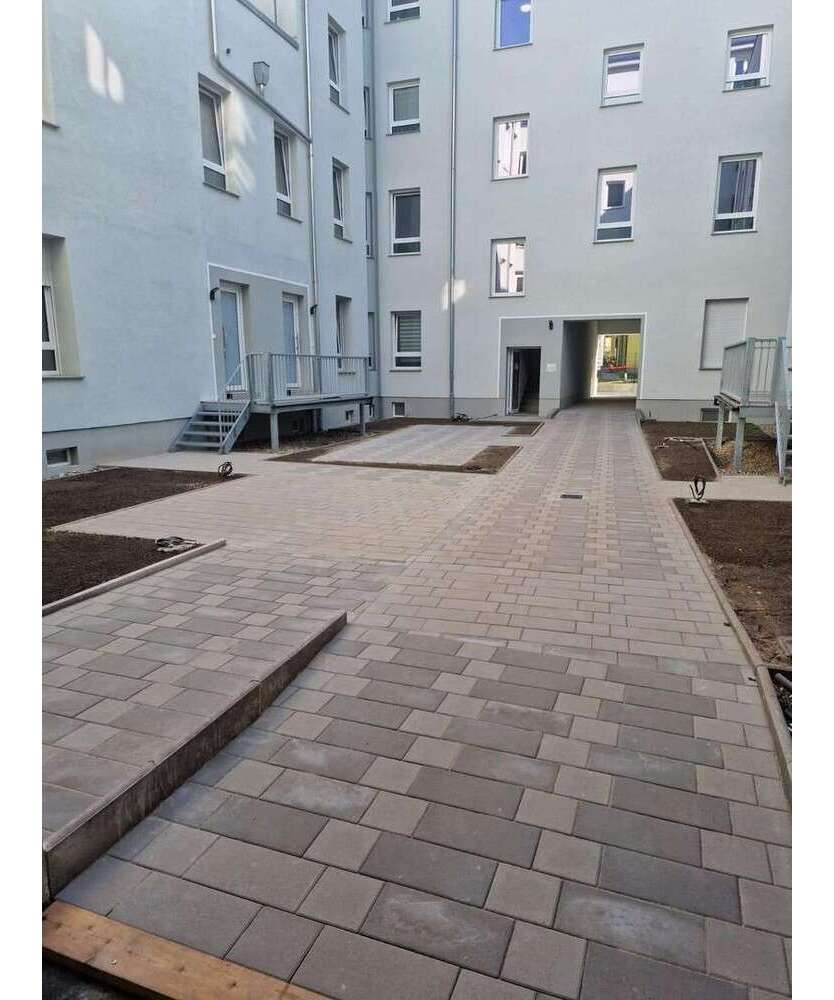 Wohnung zum Mieten in Sachsen-Anhalt - Magdeburg 870 € 97 m²