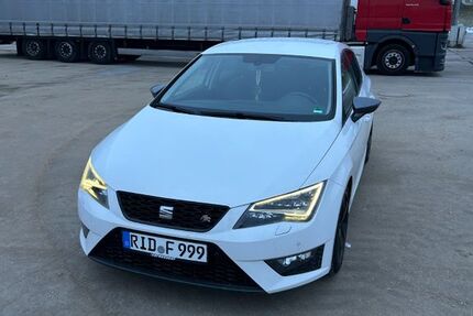Seat Leon 158.000 km 8.700 &euro; Neustadt an der Donau 93333