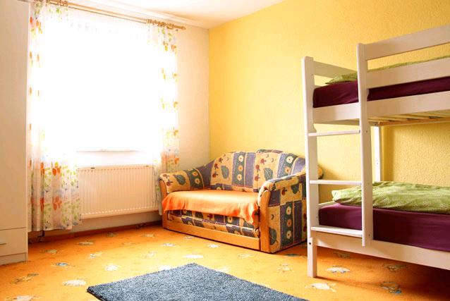 Einfamilienhaus Schmölln - 3 Zimmer, 85 m&sup2;, 85.000&euro; | Angebot:26378792