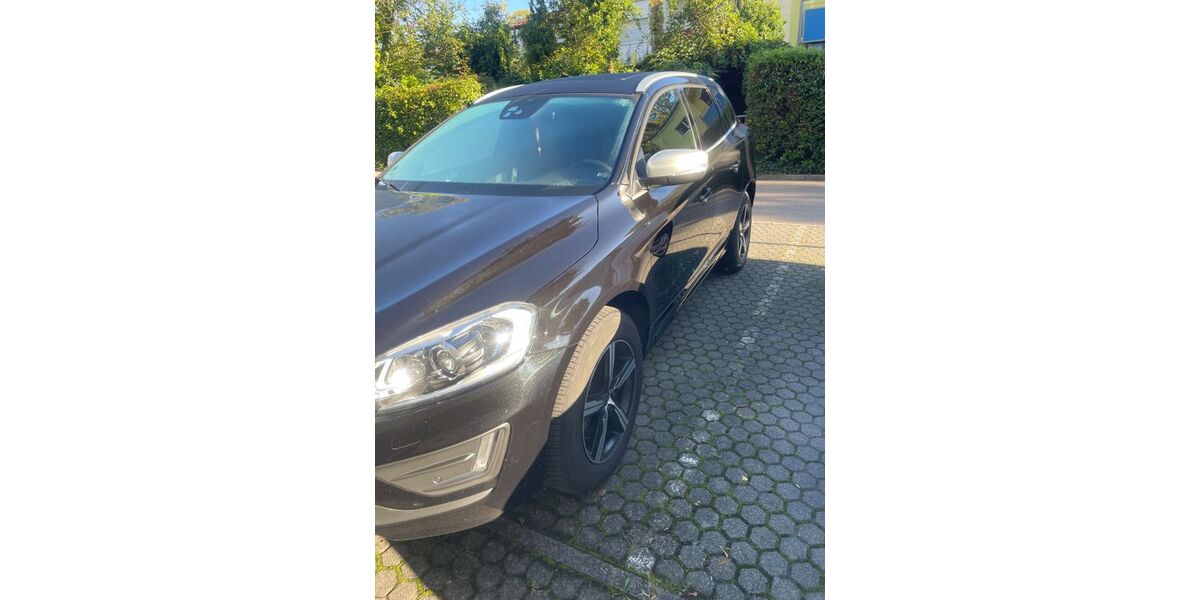 Volvo XC60 150.000 km 21.900 &euro; Regensburg 93053