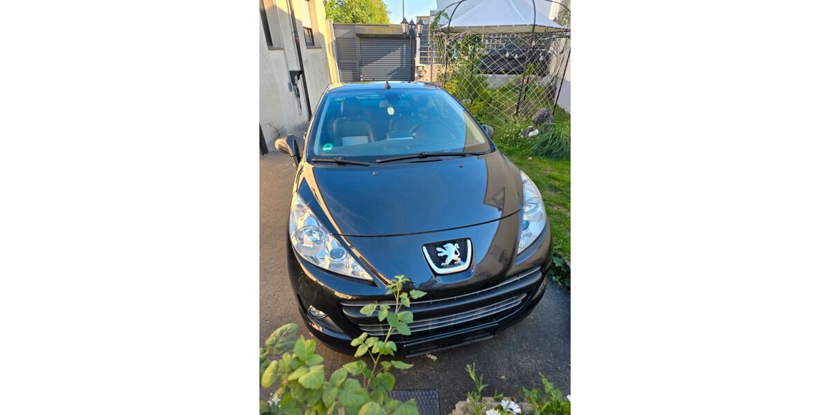Peugeot 207 122.000 km 2.500 &euro; Wuppertal 42277