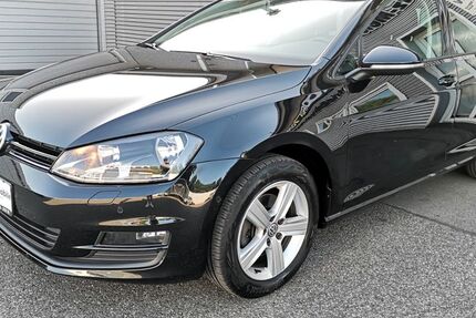 VW Golf 95.000 km 7.950 &euro; Ofterdingen 72131