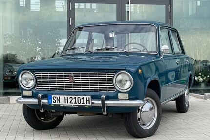Lada Andere