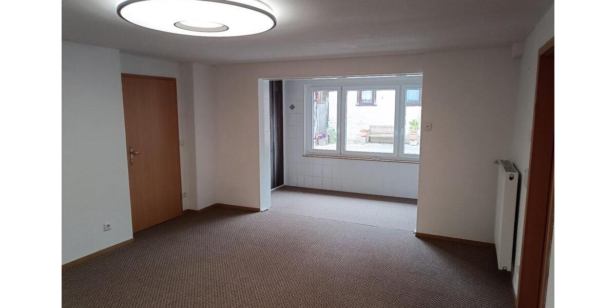 Schöne 5-Zimmer-Erdgeschosswohnung 5 zimmer
