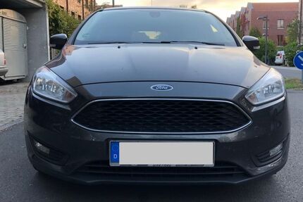 Ford Focus 98.000 km 6.500 &euro; Berlin 10317