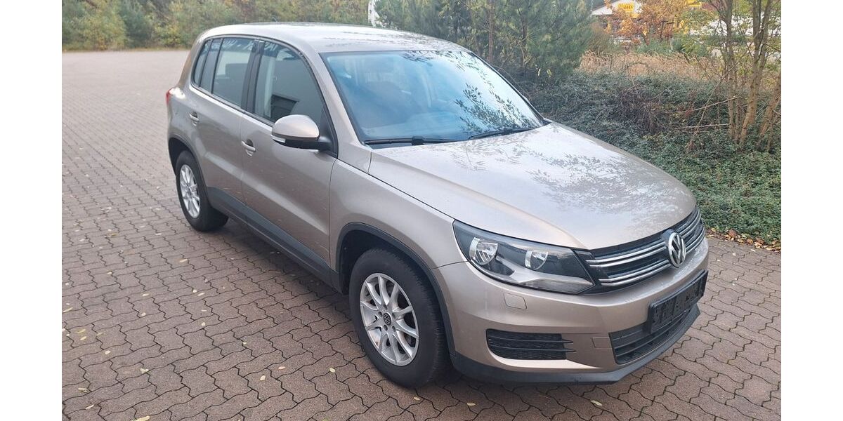 VW Tiguan 159.500 km 9.500 &euro; Hambühren 29313