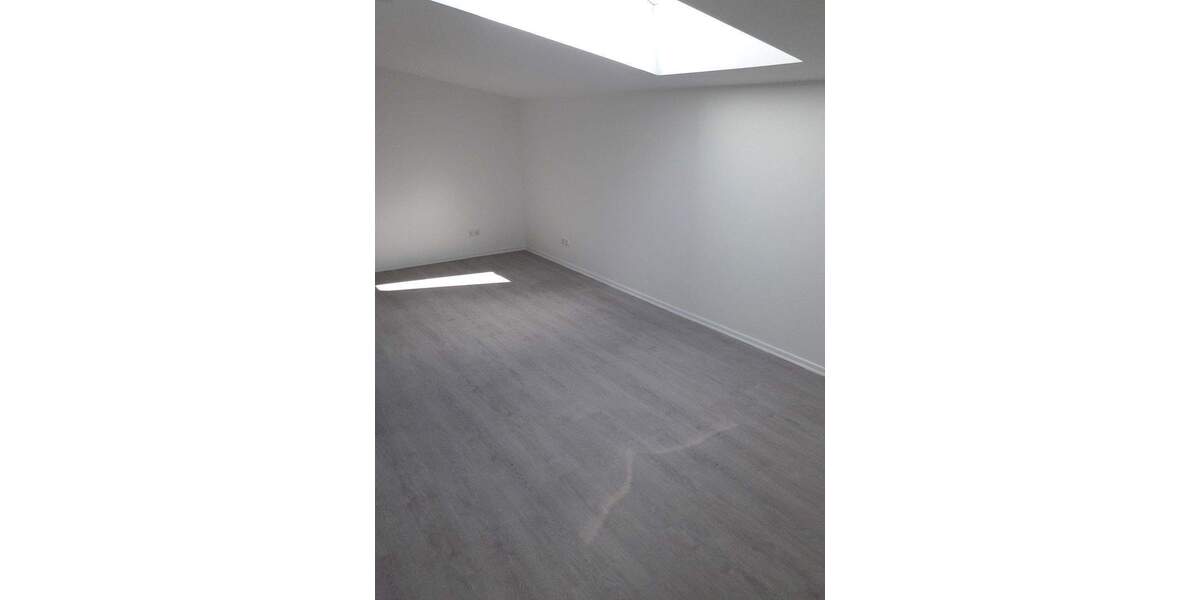 Etagenwohnung Tornesch - 3 Zimmer, 96 m&sup2;, 1.350&euro; | Angebot:24696720