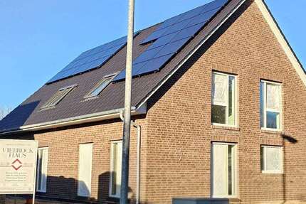 Haus zum Mieten in Elmshorn 2.100 € 102 m² 4 zimmer