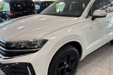VW Touareg 37.976 km 52.990 &euro; Aichach 86551