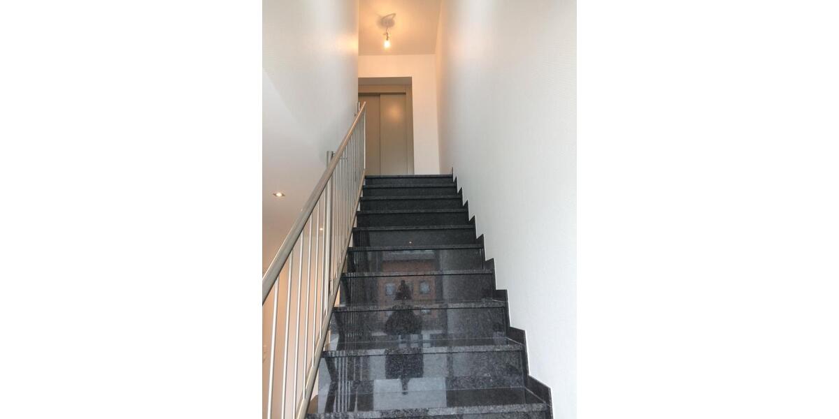 Erdgeschoßwohnung Jüchen - 3 Zimmer, 90 m&sup2;, 1.290&euro; | Angebot:26330107