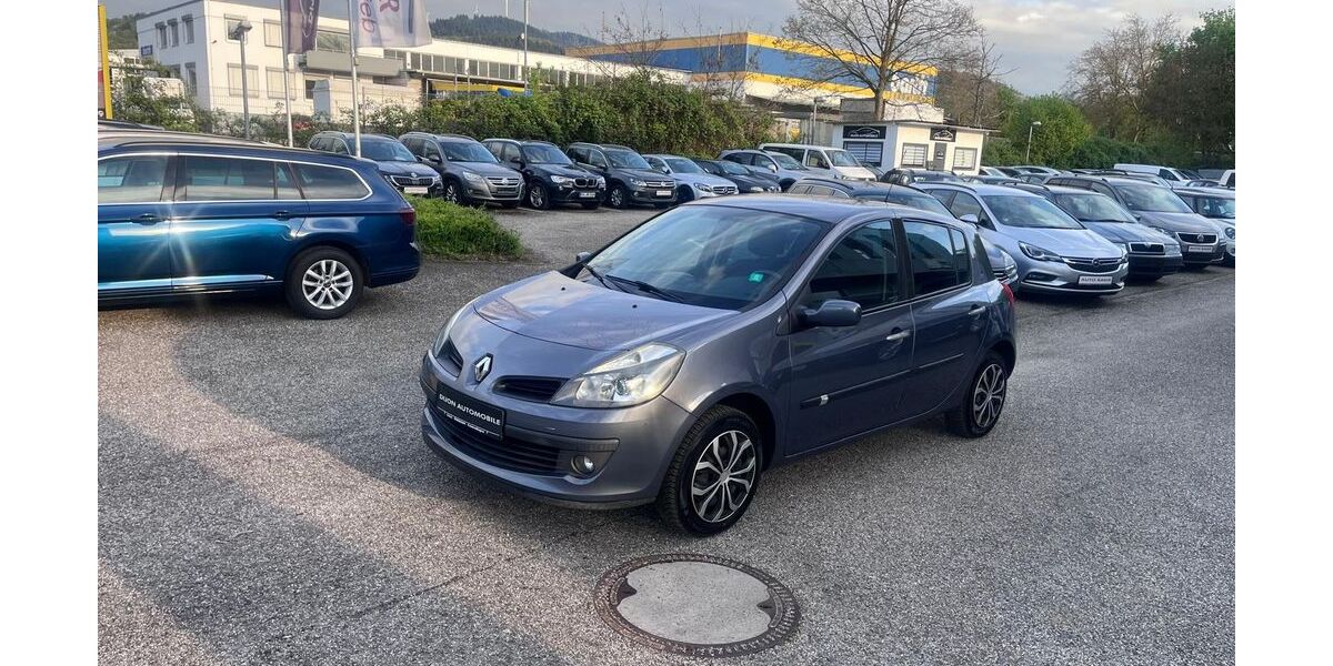 Renault Clio 174.321 km 2.400 &euro; Gundelfingen 79194