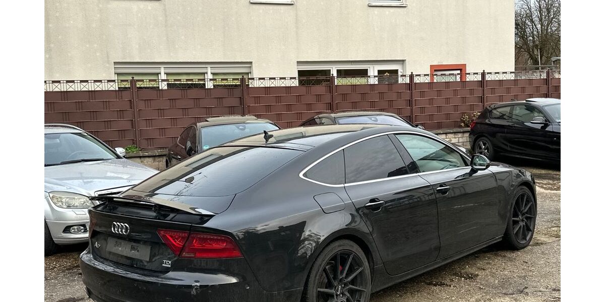 Audi A7 288.000 km 8.370 &euro; Alsdorf/Mariadorf 52477