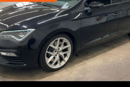 Seat Leon 59.300 km 24.490 &euro; Zimmern ob Rottweil 78658