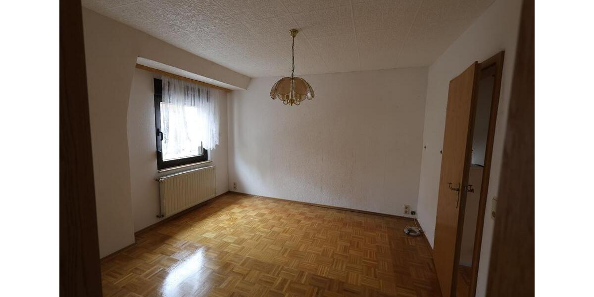 Doppelhaushälfte Zella-Mehlis Mehlis - 5 Zimmer, 106 m&sup2;, 128.000&euro; | Angebot:26585623
