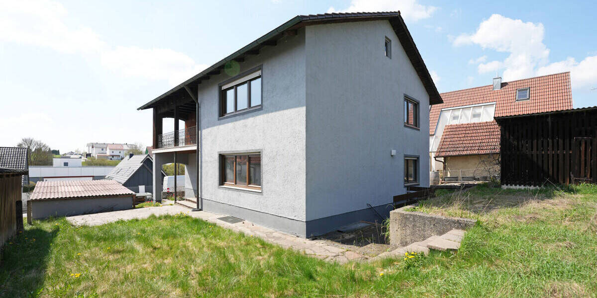 Einfamilienhaus Ergoldsbach Langenhettenbach - 6 Zimmer, 193 m&sup2;, 320.000&euro; | Angebot:26358571
