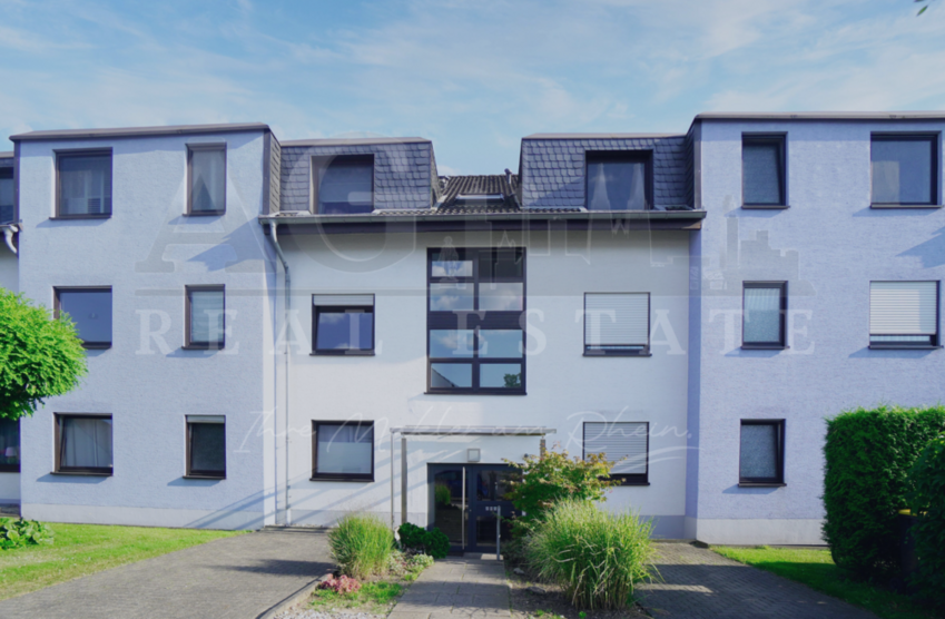 Wohnung zum Kaufen in Niederkassel 299.000 € 94 m² 4 zimmer