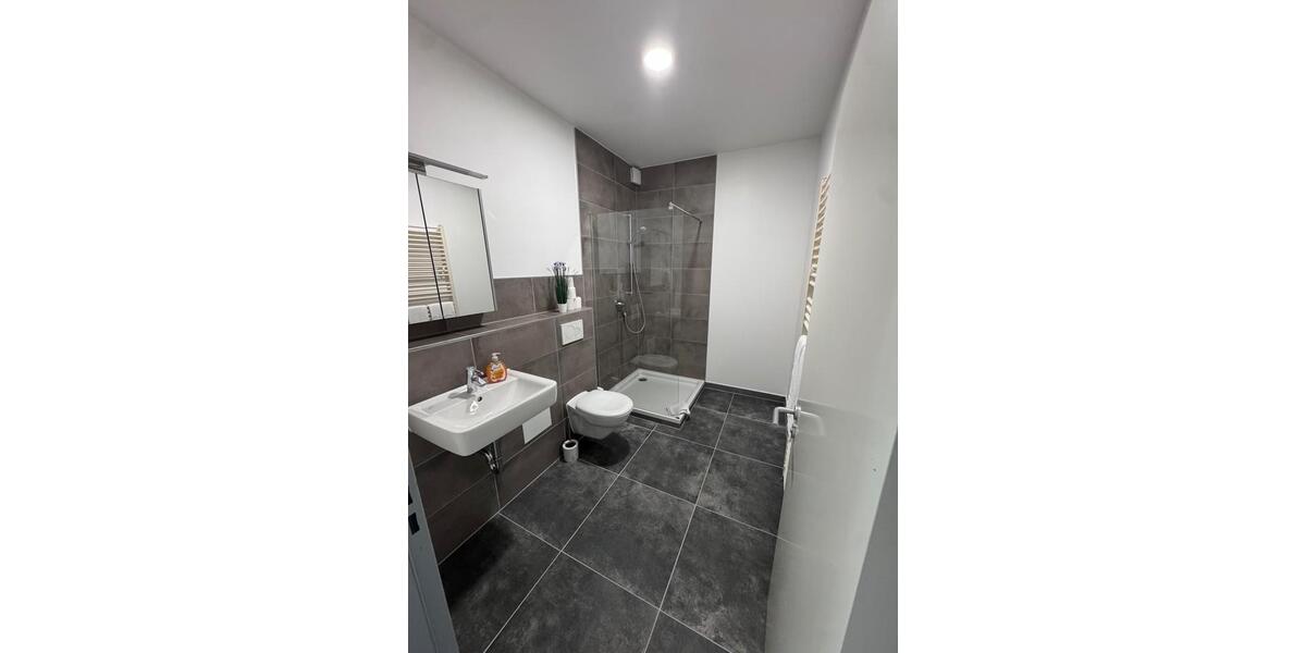 Erdgeschoßwohnung Baiersbronn - 2 Zimmer, 85 m&sup2;, 1.200&euro; | Angebot:26670388