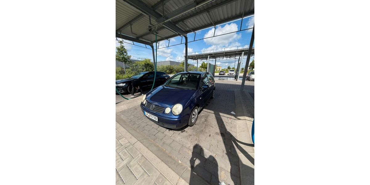 VW Polo 143.000 km 2.500 &euro; Limburg 65549