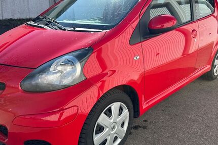 Toyota Aygo (X) 53.000 km 4.999 &euro; Neu-ulm 89231