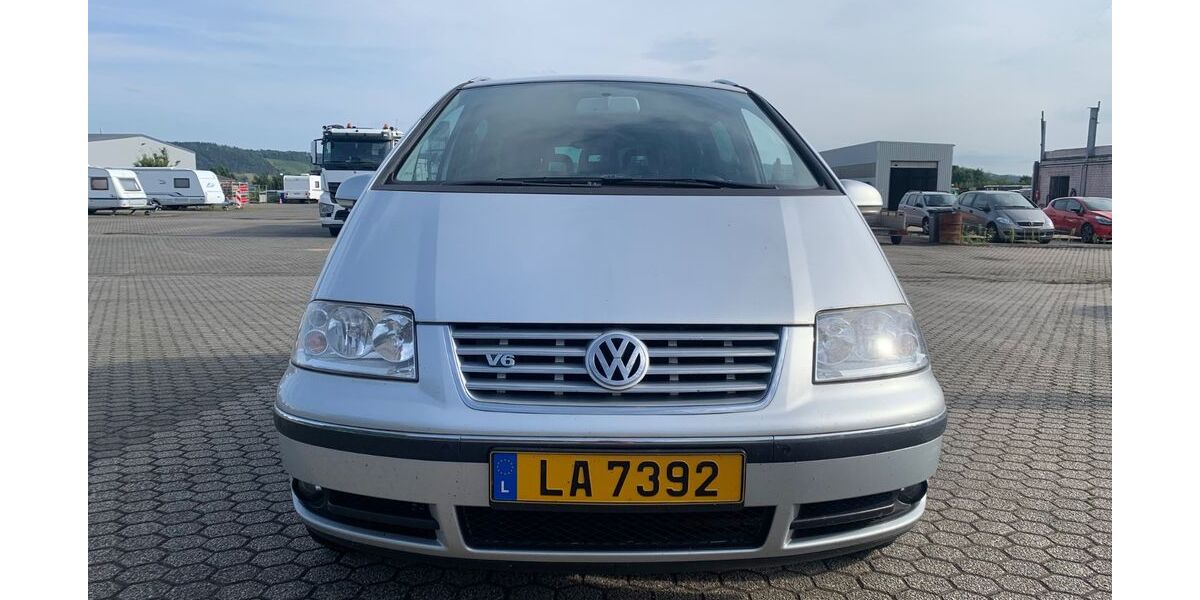 VW Sharan 280.000 km 1.800 &euro; Schweich-Issel 54338