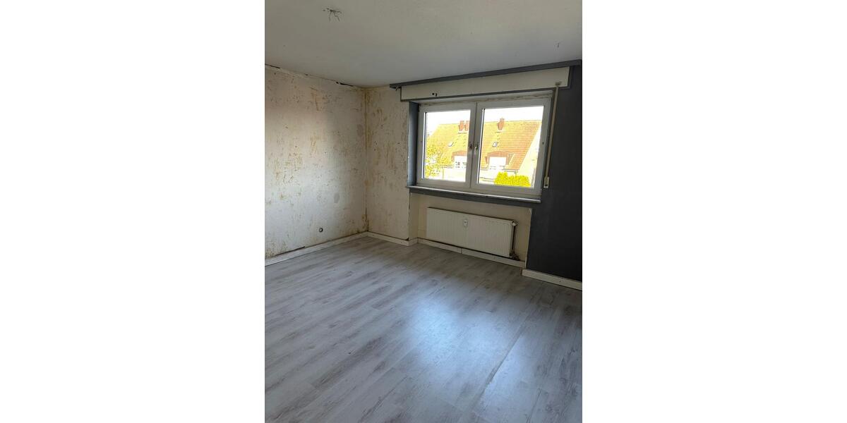 Etagenwohnung Grevenbroich Hemmerden - 3 Zimmer, 77 m&sup2;, 710&euro; | Angebot:26286784