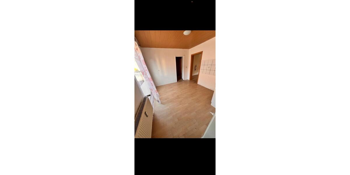 Mehrfamilienhaus, Wohnhaus Herdorf - 8 Zimmer, 229 m&sup2;, 145.000&euro; | Angebot:27121617
