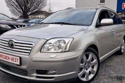 Toyota Avensis 136.000 km 4.999 &euro; Dresden 01159
