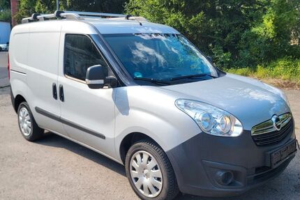 Opel Combo 68.000 km 7.950 &euro; ROTTWEIL 78628