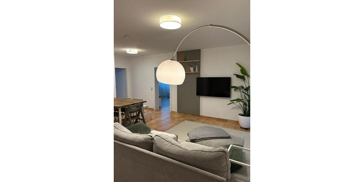 Terrassenwohnung Mettlach - 4 Zimmer, 120 m&sup2;, 1.000&euro; | Angebot:26074476