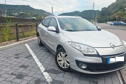 Renault Megane 162.701 km 3.700 € Luxem 56729