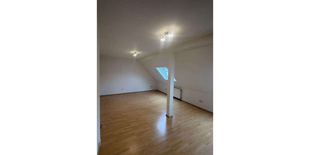 Etagenwohnung Gelsenkirchen Gelsenkirchen-Mitte - 5 Zimmer, 120 m&sup2;, 900&euro; | Angebot:25108238