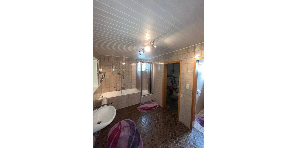 Einfamilienhaus Donzdorf Winzingen - 7 Zimmer, 169 m&sup2;, 439.000&euro; | Angebot:26840943